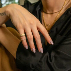 D735 Breathless Purple Crème Dip Powder -Revel Nail Store revel nail dip powder d735 breathless 33603159425222